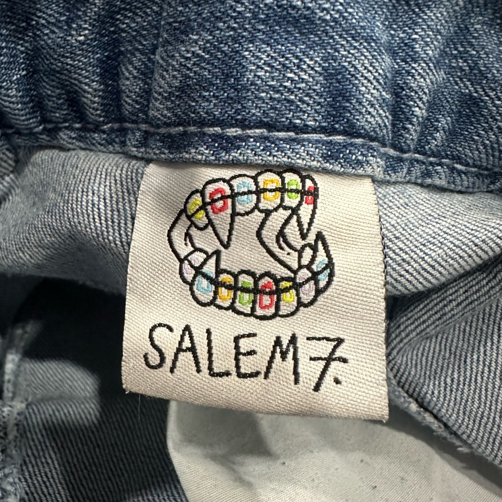 Straight Leg Blue Jeans with White Graphic Embroidery - Women - Picture 2 of 6